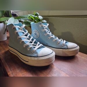 Converse Baby Blue Platform Chuck Taylor Hightop | Size 8